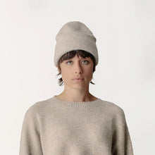 Load image into Gallery viewer, Alpaca Andes Beanie in Sea Salt