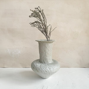 Spade Vase V