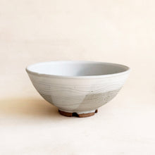 Load image into Gallery viewer, Ceramic Pedestal Bowl