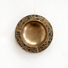 Load image into Gallery viewer, Vintage Brass Bamboo Ashtray