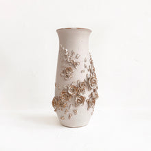 Load image into Gallery viewer, Floral Vase in White