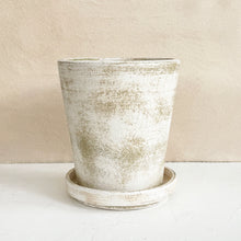 Load image into Gallery viewer, White Patina Studio Planter