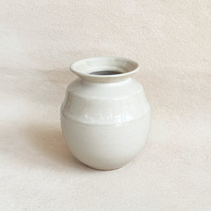 Rim Vase in White