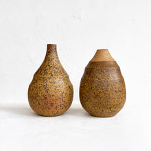 Load image into Gallery viewer, Vase in Speckled Pumpkin