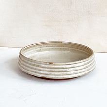 Load image into Gallery viewer, Serving Bowl in Warm White