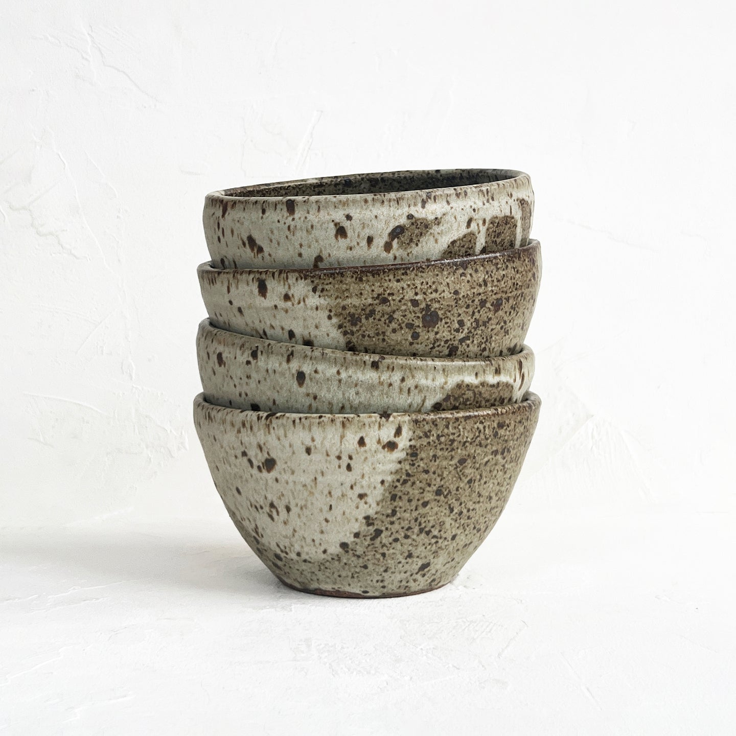 Mitsuko Speckled Bowl in Cream & Olive