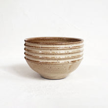 Load image into Gallery viewer, Small Bowl in Speckled Tan