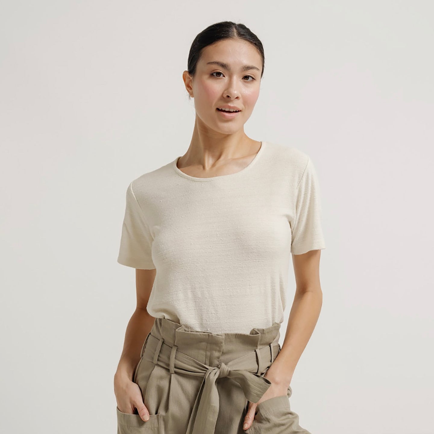 Cropped Silk Noil T-Shirt in Ivory