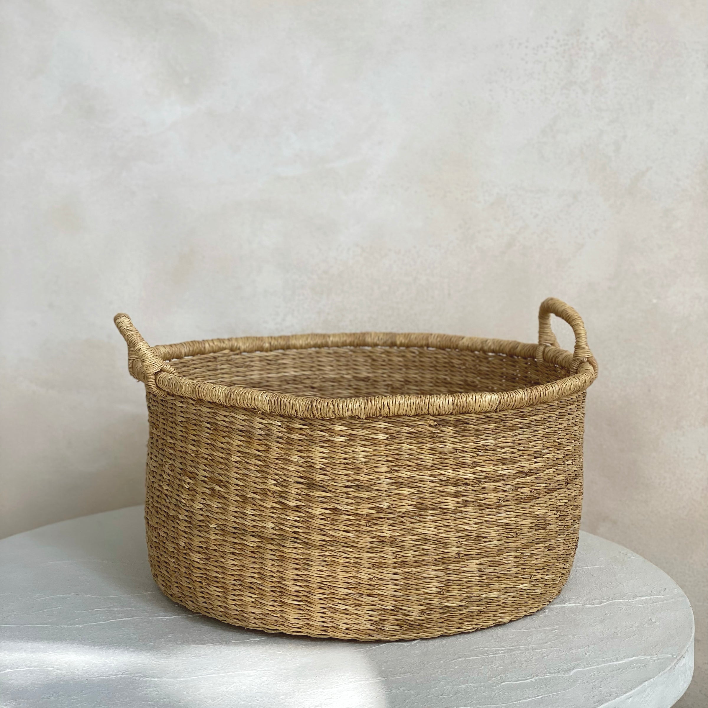 Handled Floor Basket